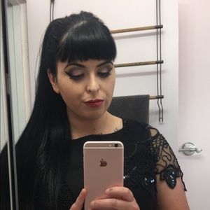 Meet your Posher, Vanessa